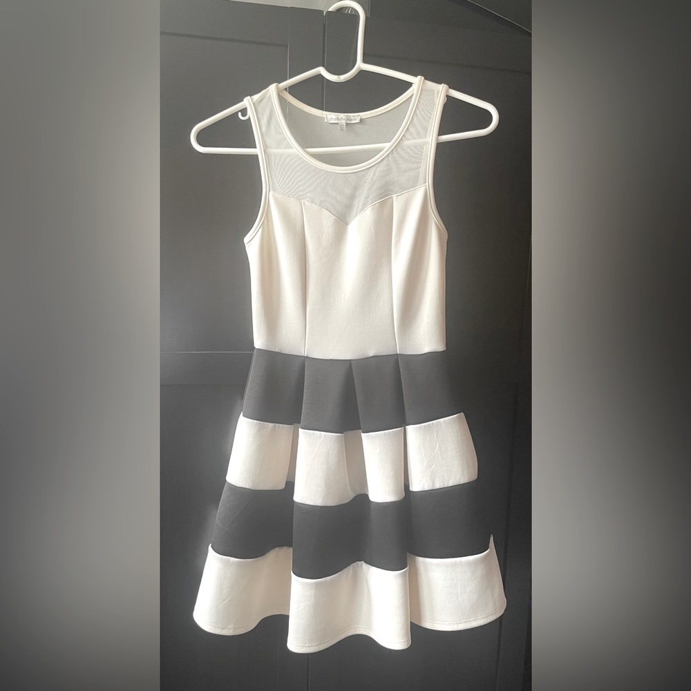 Colour Block Sleeveless Mini Dress